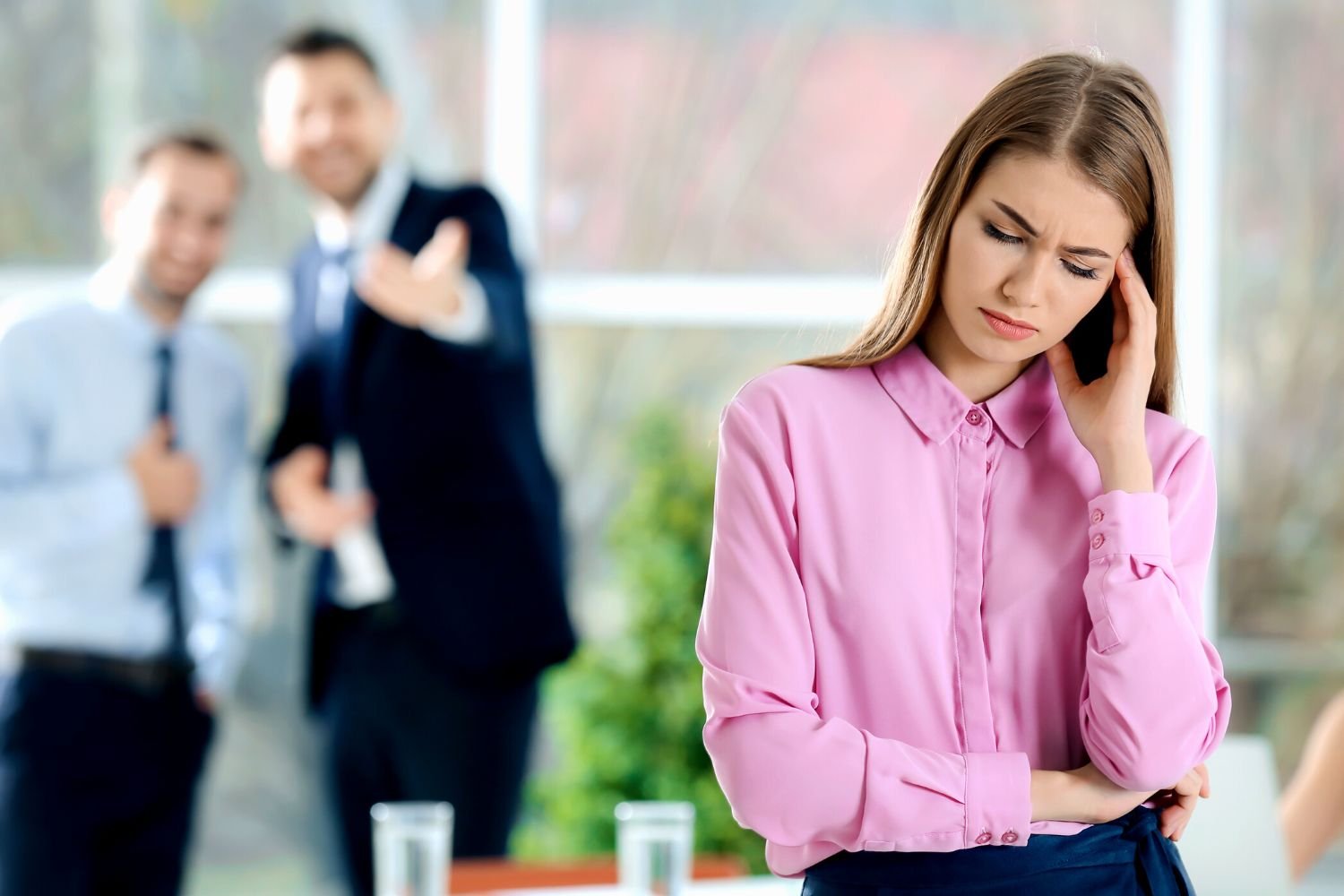 How to Deal With Manipulative Coworkers (18 Ways)